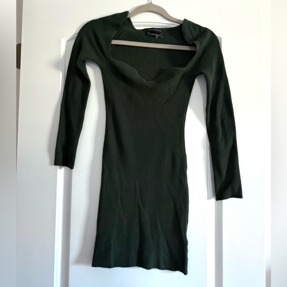 Urban Outfitters Elsa sweater dress forest green size small - Picture 4 of 7